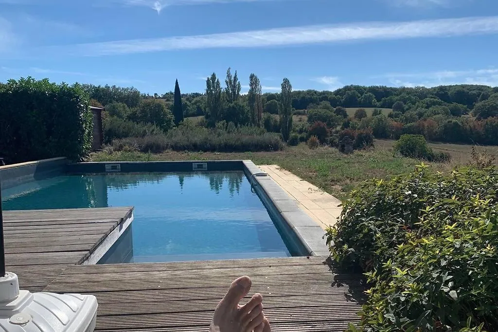 Spacious House In Rural Quercy Ginouillac